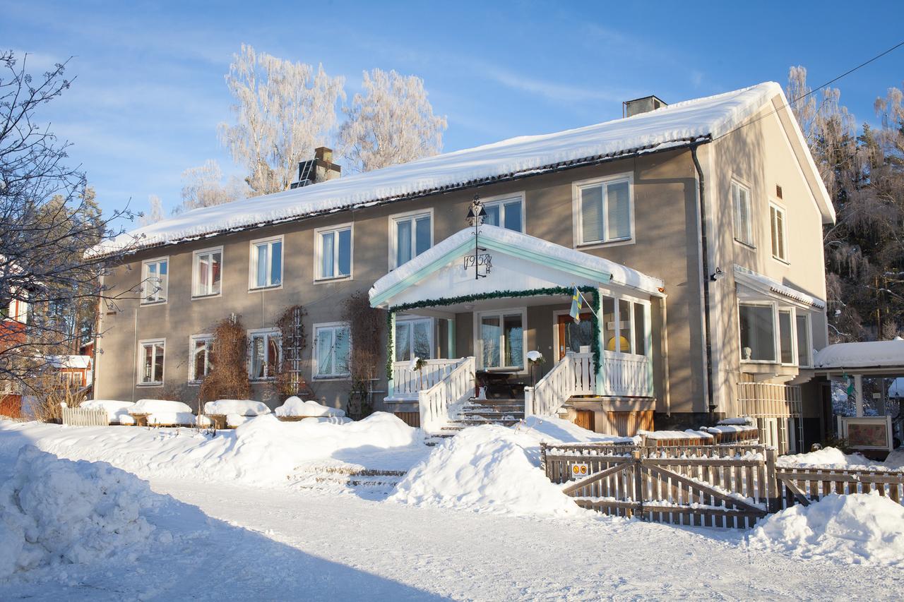 Helsingegarden Hostel Järvsö Екстериор снимка
