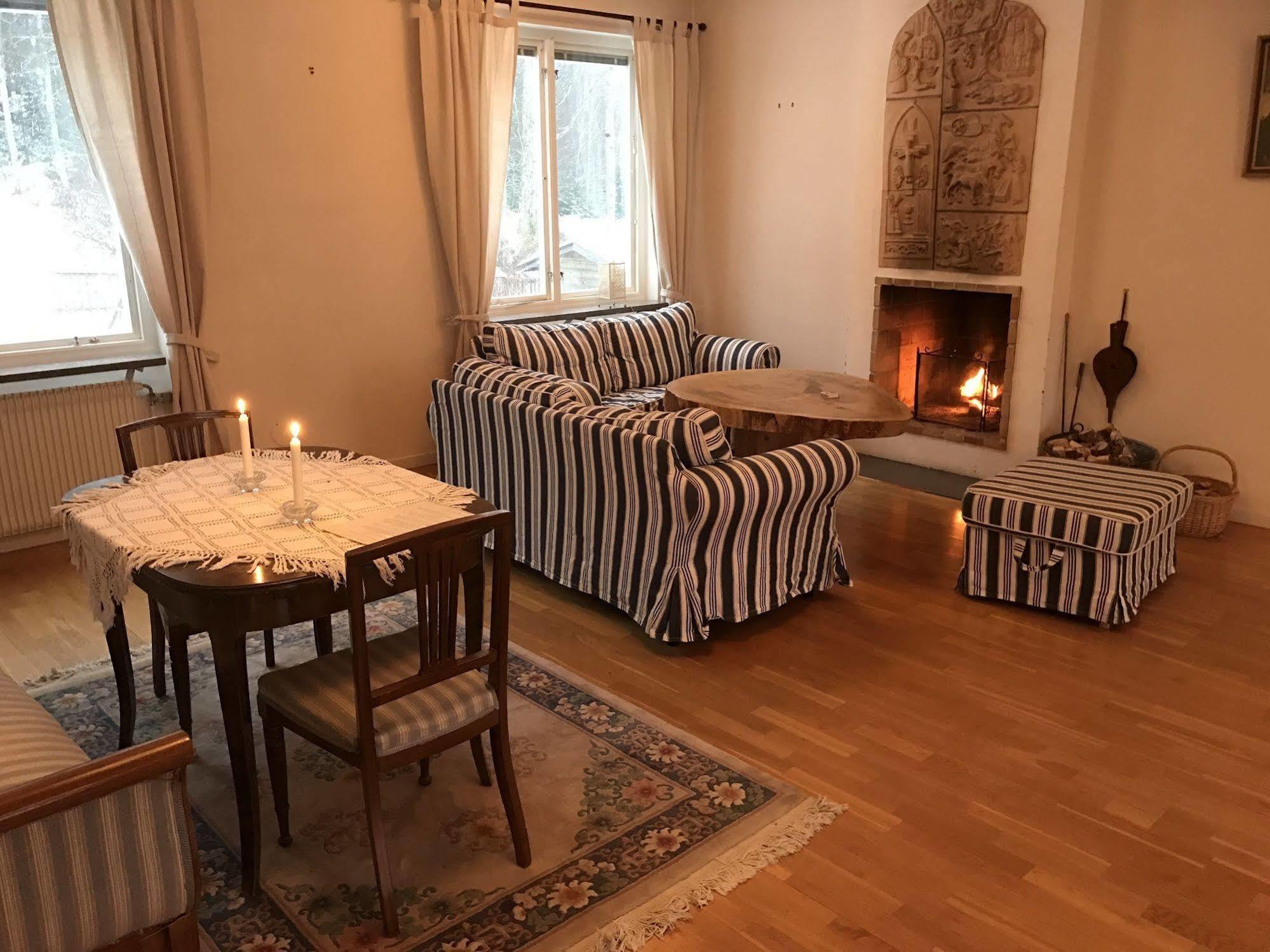 Helsingegarden Hostel Järvsö Екстериор снимка